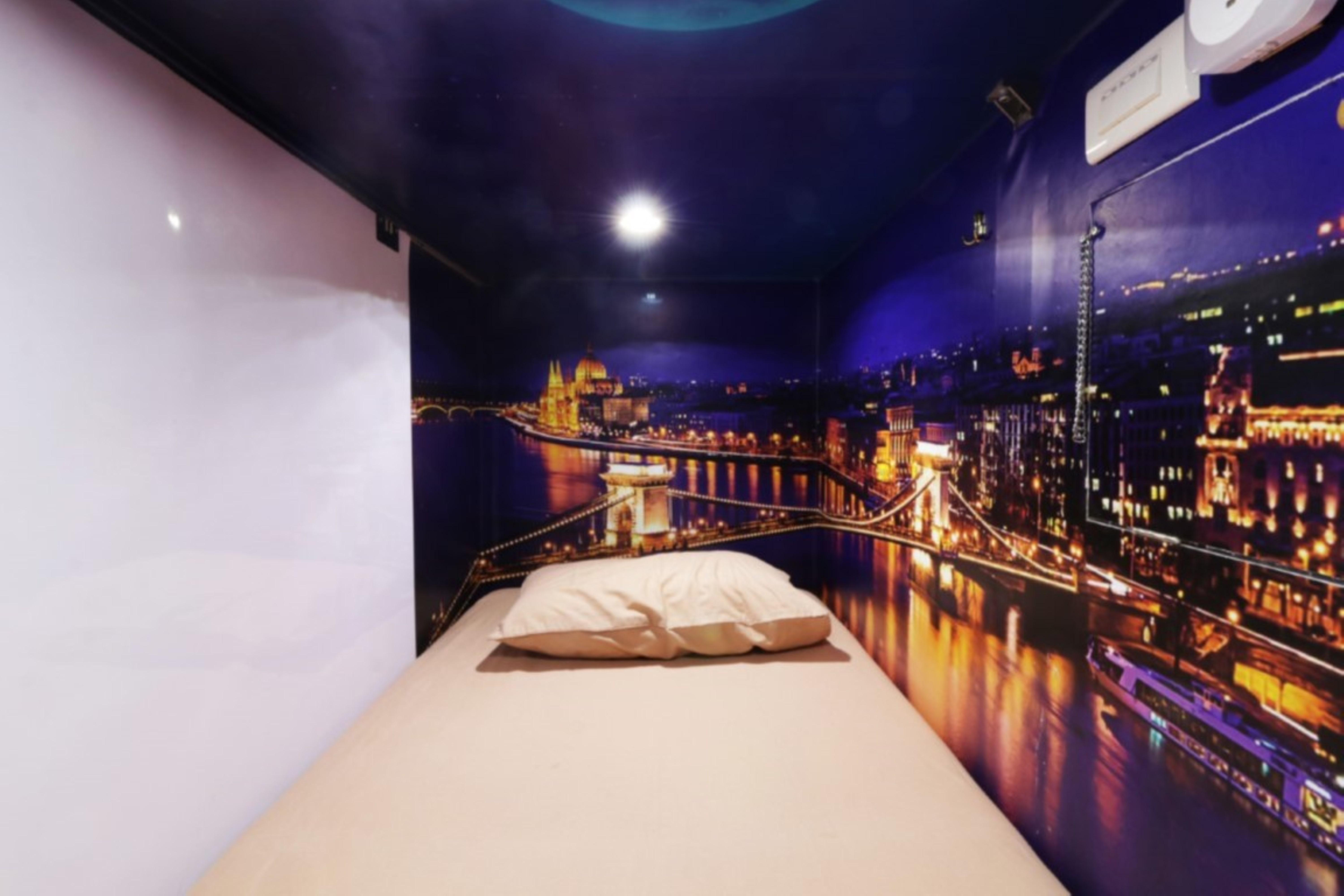 Hotel Inap At Capsule Thamrin à Jakarta Extérieur photo